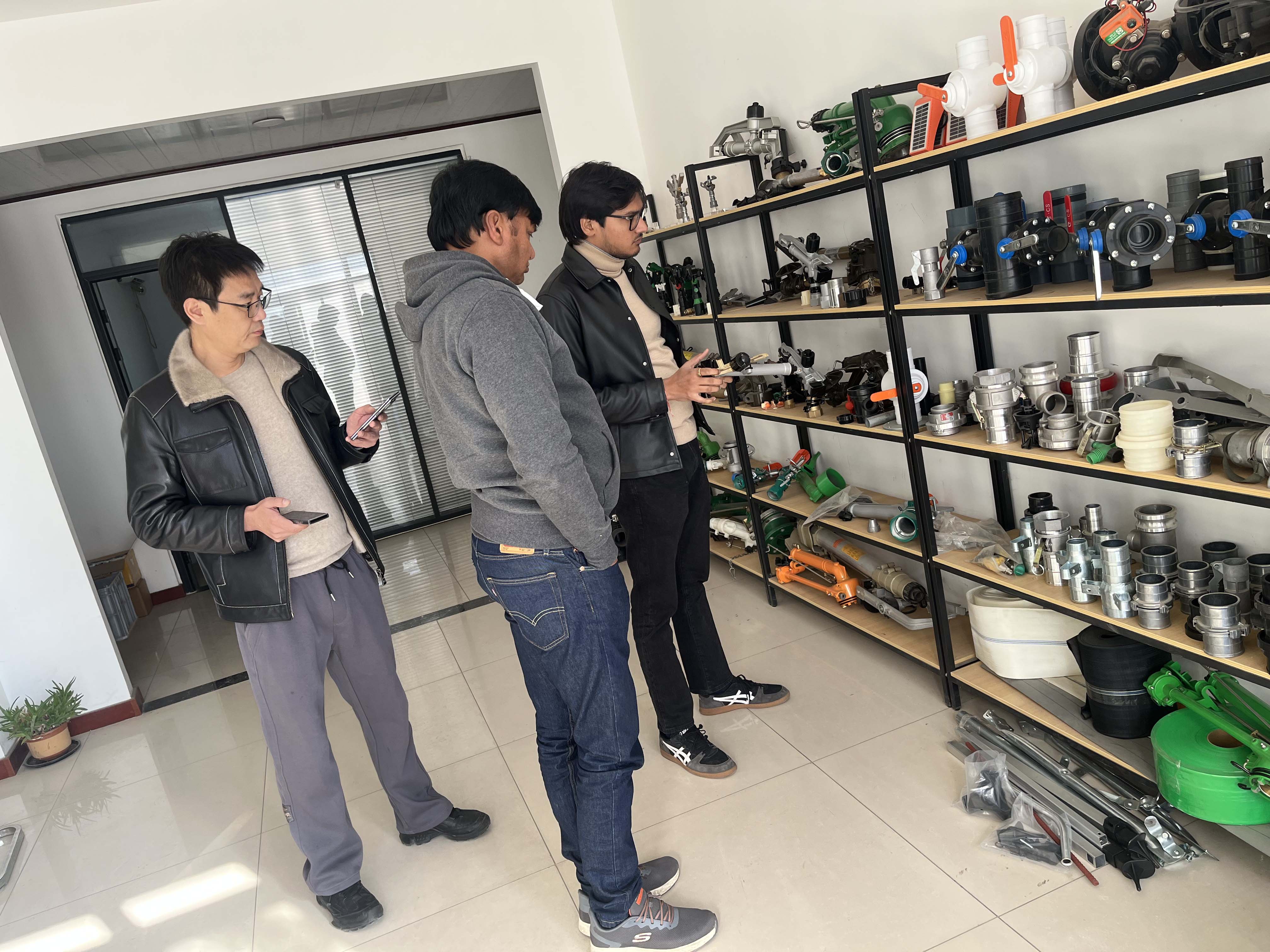 威海NS40 涡轮喷枪获客户青睐 洽谈批量合作